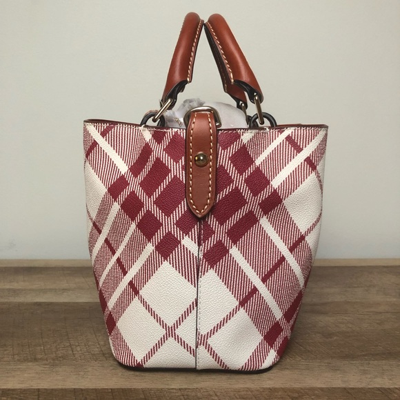 SOLD 🎉 - Picture 2 of 8